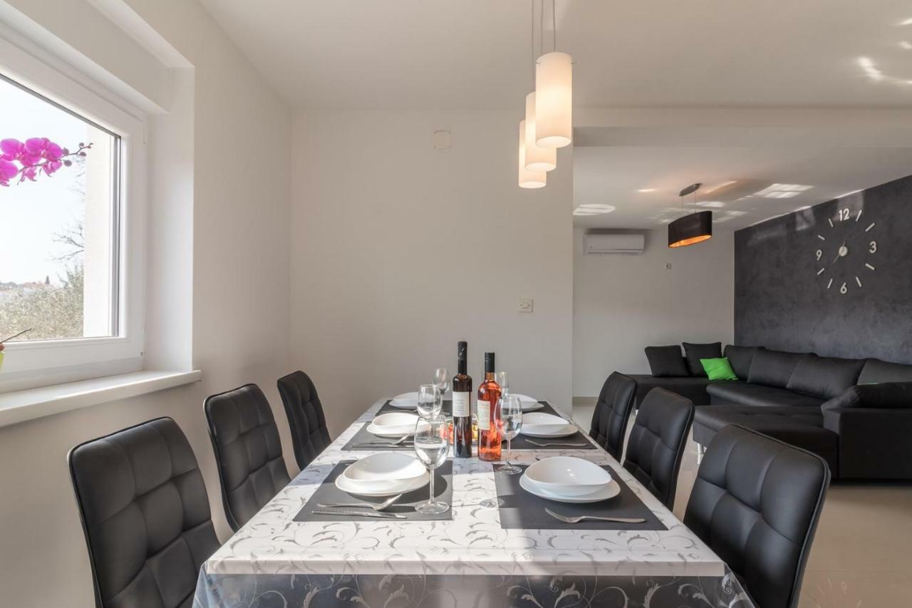 PUY Apartments Mira מראה חיצוני תמונה