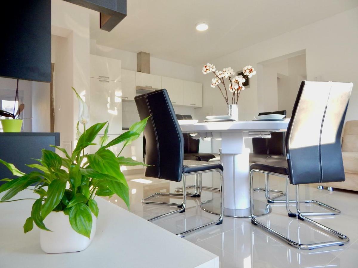 PUY Apartments Mira מראה חיצוני תמונה